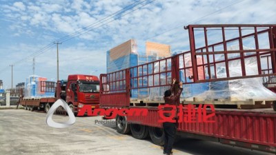 喜訊！順利向浙江客戶發(fā)了5臺智能自動化噴涂機縮徑設備